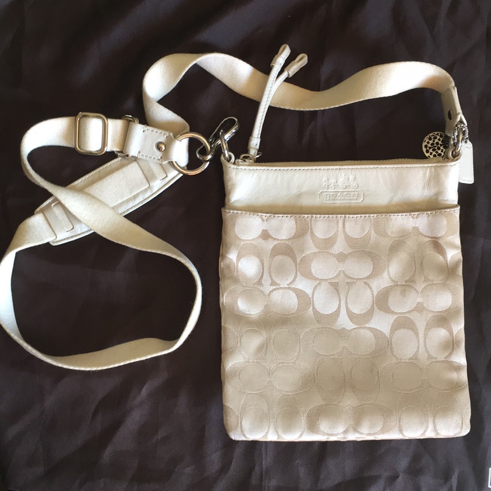 Coach purse crossbody